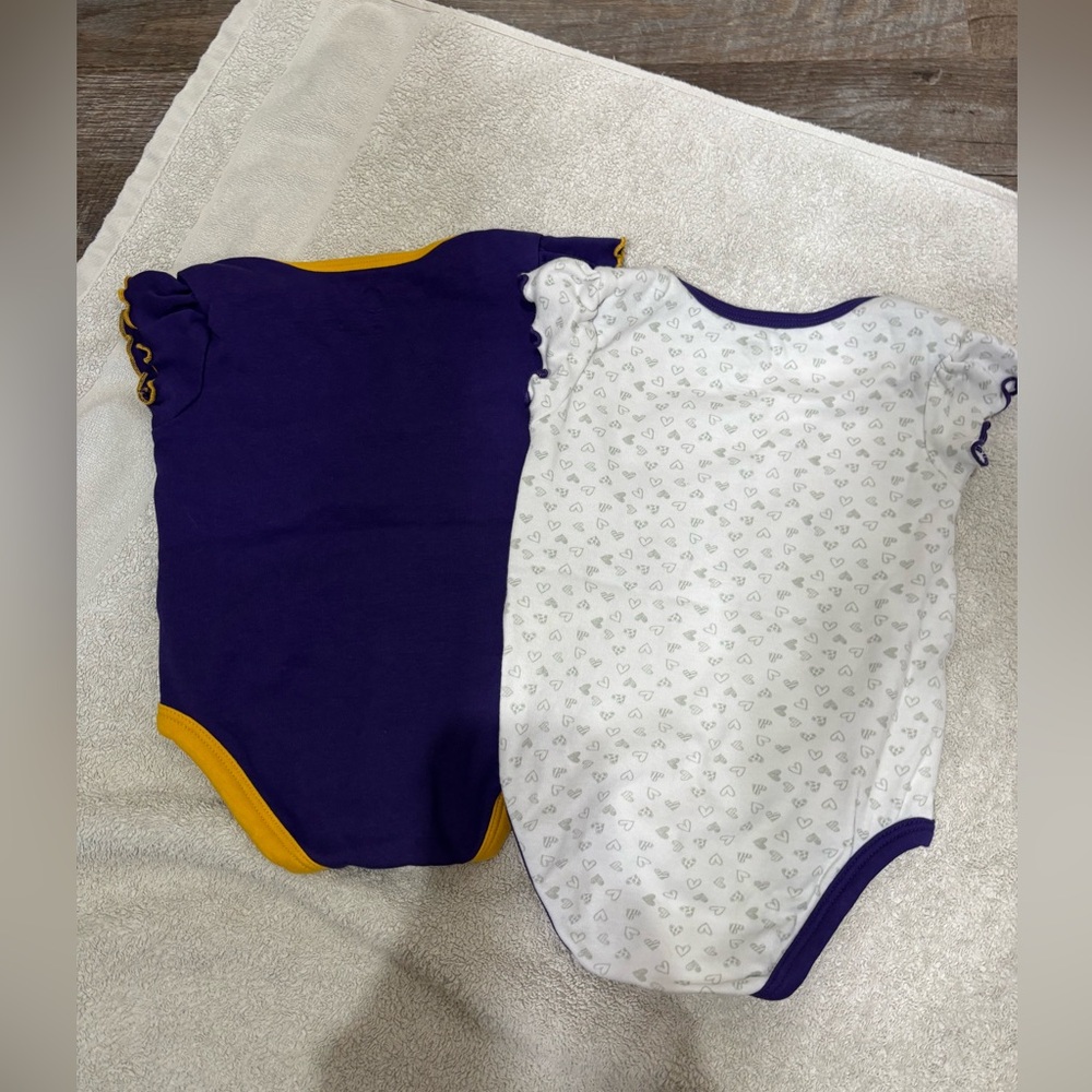 Set of 2 MN Vikings onesies, size 18 months - Picture 3 of 6